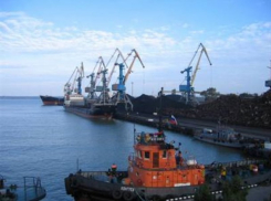  В порту Ейска столкнулись два корабля 