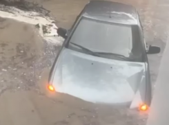 Поселок на Кубани уходит под воду из-за обильных осадков 