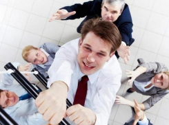 Каждый седьмой краснодарец считает своих коллег недостойными повышения