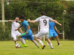 Мэр Краснодара нашел плюсы в футболе