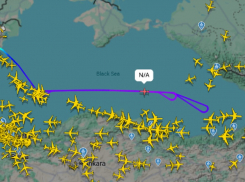 Самолёт-разведчик из Румынии нарезает круги над Чёрным морем