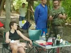 В Сочи задержаны родители, снявшие на видео издевательства над своим ребенком