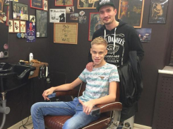 Не «побрезговали» и подстригли детей-инвалидов в барбершопе Краснодара