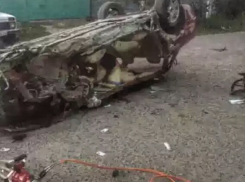 В Краснодарском крае иномарка врезалась в отдел УМВД 