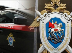 В Тамани мужчина перерезал экс-супруге горло и покончил с собой