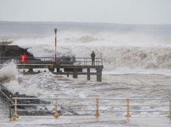 Керченская переправа может приостановить работу из-за непогоды