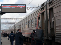 От 4 тысяч за плацкарт: пассажиры осудили высокие цены на поезд Краснодар-Москва