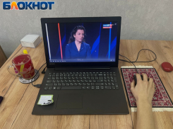 Краснодарские знаменитости: Симоньян говорит об ядерной войне, Дерипаска – об угрозе миру, а Лепс обнимается с Авророй