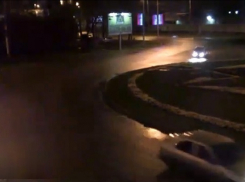 Краснодарский гонщик влетел в клумбу