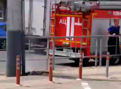 В центре Краснодара из-за возгорания образовалась большая пробка