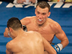 Российский боксер Власов планирует провести следующий бой в Сочи