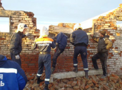 Под Анапой на «кирпичного вора» свалилась железобетонная плита