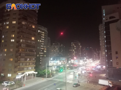 Краснодарцев пугают военные сигнальные ракеты по ночам