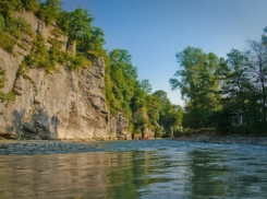  Спасатели предупредили о резком подъеме воды в Мзымте 