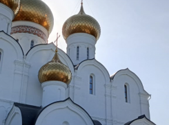 В Краснодарском крае и по всей России сегодня празднуют Покров Пресвятой Богородицы