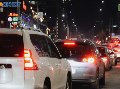 Четыре способа скоротать время в 9-балльных пробках Краснодара