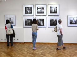 Современную российскую фотографию увидят жители Кубани на Международном фестивале PhotoVisa