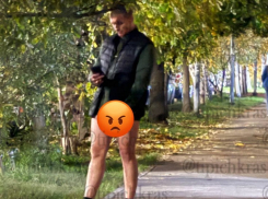Неадекват без трусов преследовал и звал в кусты школьников в Краснодаре