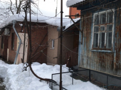 В мэрии Краснодара прокомментировали изъятие аварийной квартиры у женщины с ребенком