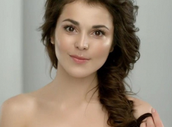  Сати Казанова осталась без одежды на концерте в «Азов-Сити»