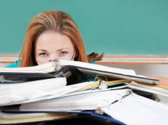 Треть сотрудников сферы образования Кубани получают меньше 15 тысяч 