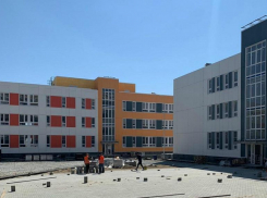 В Краснодаре на строительство школ выделили почти 900 миллионов рублей