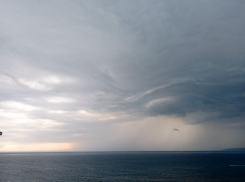 Море выйдет из берегов, а ветер посносит крыши: повторение разрушительного «шторма века» ждут на Кубани