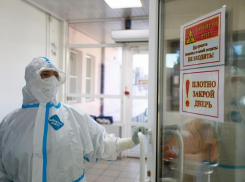 В Краснодарском крае за сутки коронавирусом заболели 705 человек