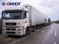 Авто встали в 12-километровой пробке на М-4 «Дон» в Краснодаре