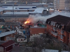 В Краснодаре сгорела баня
