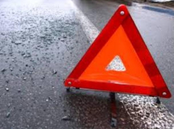 Под Краснодаром большегруз насмерть сбил неизвестного мужчину 