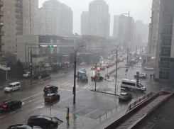 На Краснодар обрушился мощный ливень