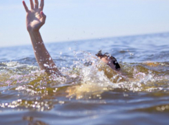 В Сочи тонувшего пьяного мужчину спасли дважды