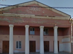 Нацболов с семьями задержали в Краснодаре из-за граффити на офисе «Единой России»