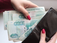 В Сочи следователь попалась на взятке