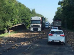 «Сладкое» ДТП произошло на Кубани в районе станицы Архангельской