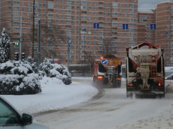 «Снег не повлиял на расписание движения», - замглавы Краснодара Доронин рассказал о работе общественного транспорта