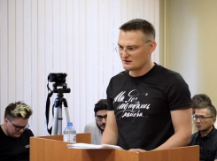 В Краснодаре адвоката не поехавших на СВО росгвардейцев осудили за нападение на полицейского