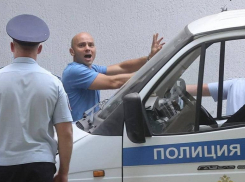 ЦИК зарегистрировал Андрея Пивоварова кандидатом от Краснодара на выборы в Госдуму