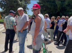 В Краснодарском крае жители взбунтовавшейся станицы полтора месяца сидят без воды