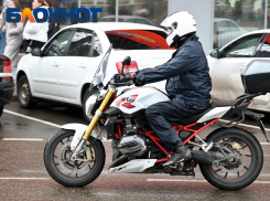 «А авто никто не ограничивает»: что говорят краснодарцы о ночном запрете для мотоциклистов