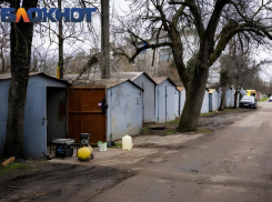 Краснодар по решению мэрии избавится от теплиц, киосков и металлических гаражей