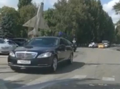 Солидный кортеж главы Следкома России Бастрыкина попал на видео в Армавире