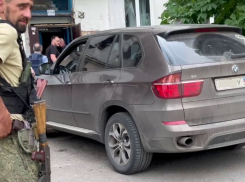 Колонну краснодарских волонтёров обстреляли в Донбассе