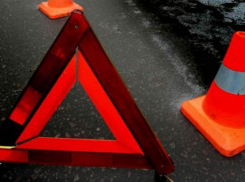 В Краснодарском крае на трассе насмерть сбили женщину