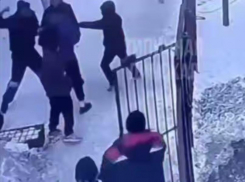 Драка возле школы закончилась уголовкой для мужчины на Кубани