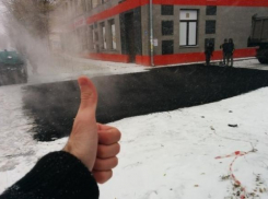 «В снег асфальт ложится лучше» - жители о ремонте дорог в Краснодарском крае