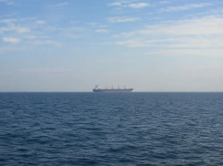 Беспилотники налетели на сухогруз в Чёрном море