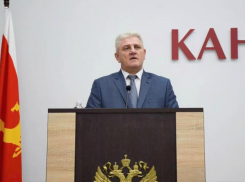 Чиновник с незапятнанной репутацией: что известно о «новом» главе Каневского района