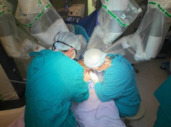 Хирурги в Краснодаре спасли пациента с помощью робота четвертого поколения